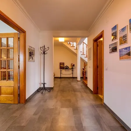 Вилла Casa Branca - With Private Pool & Big Garden *