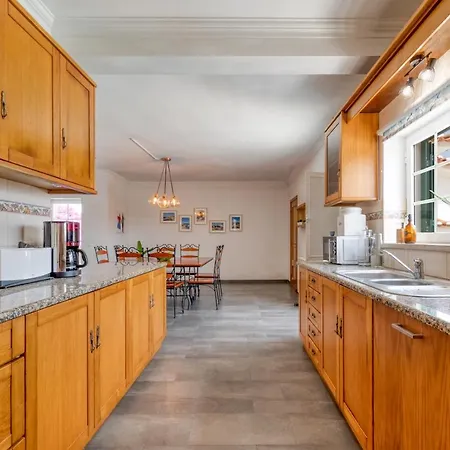 Casa Branca - With Private Pool & Big Garden Вилла *