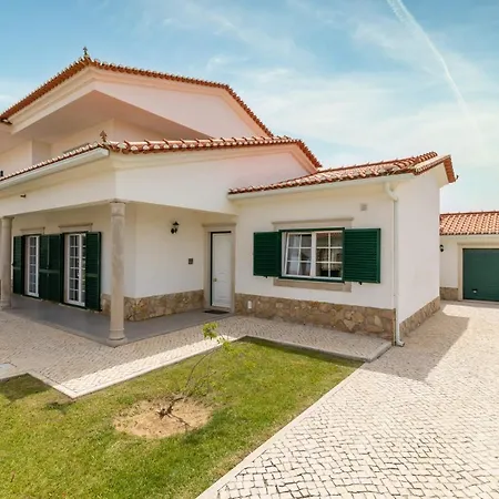 Вилла Casa Branca - With Private Pool & Big Garden